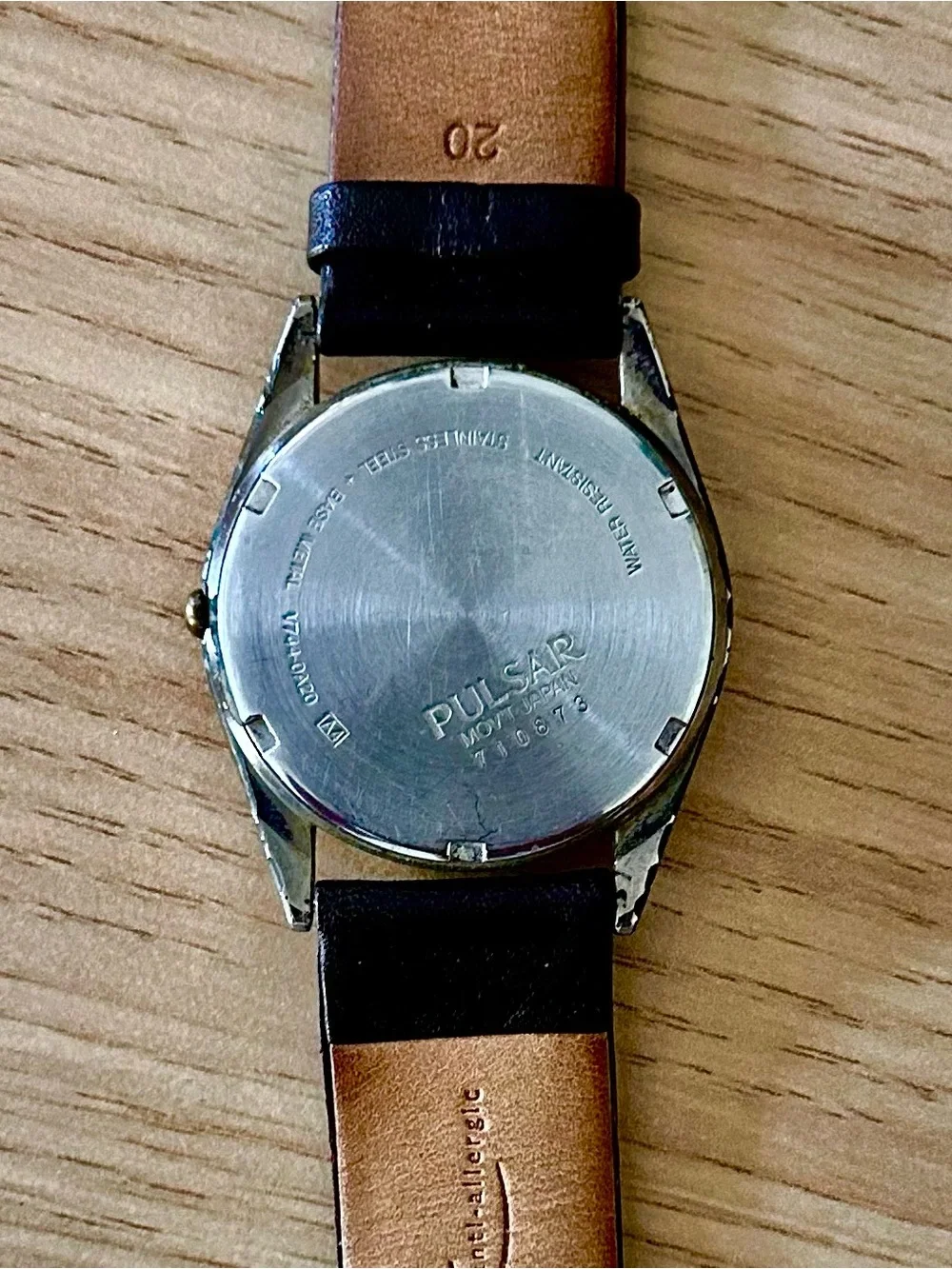 Vintage Pulsar Men’s Quartz Watch Blue Dial Day Date Gold Fluted Bezel